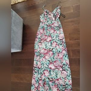 Sundress Felicity & Coco maxi flowery dress size Medium  flowy